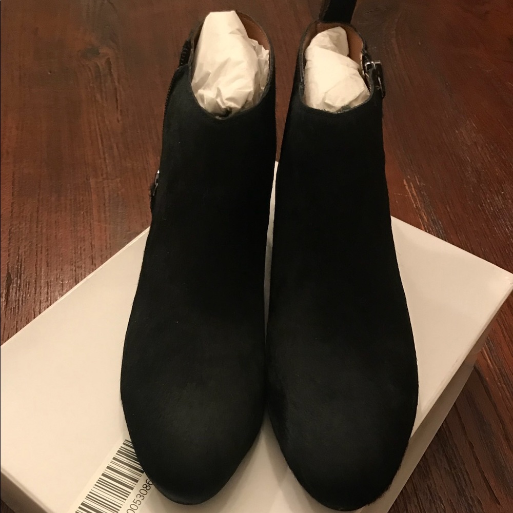 NWT GAP Black Calf Hair Ankle Boots